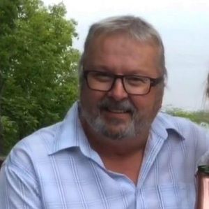 Meet your Posher, Jean